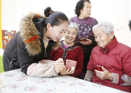聚焦丨1.4亿沉默的老年人，如何让他们在数字世界发声